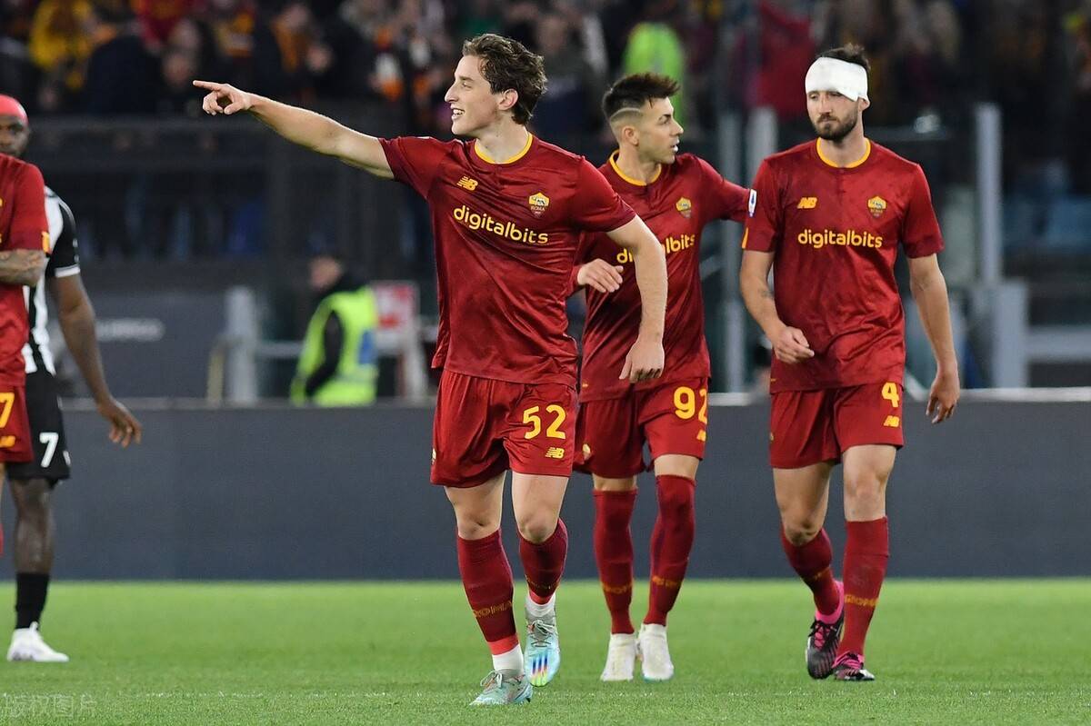 美高梅网页版-赛地聚焦：欧联窗口期热度飙升，罗马门线救险，引发热议，团队化学反应显著