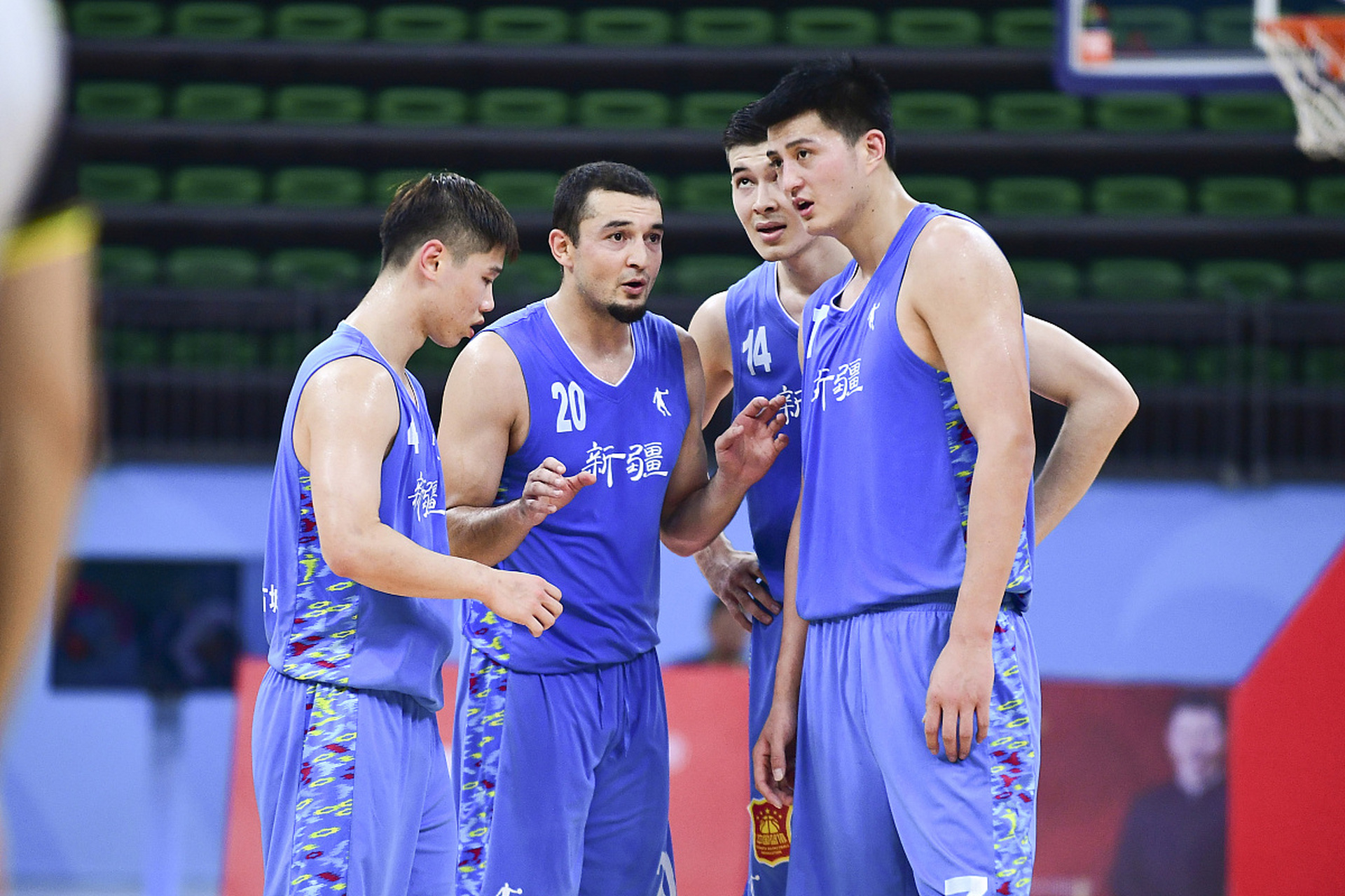 美高梅网页版-初三中考前校长鼓劲会ppt